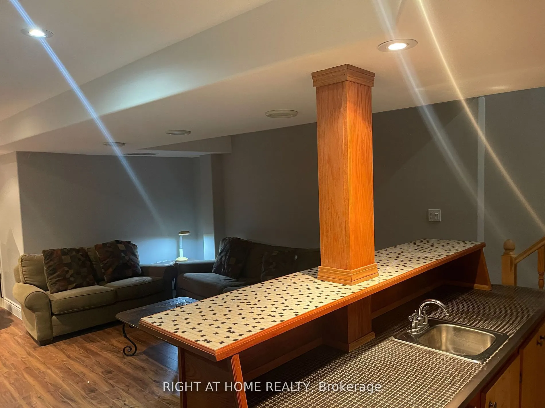 18 Archbury Circle
