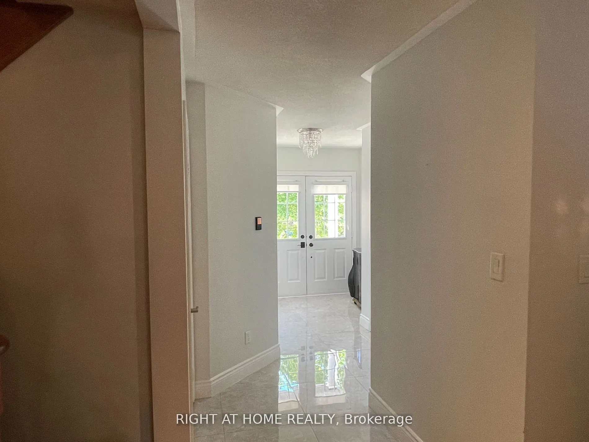 18 Archbury Circle