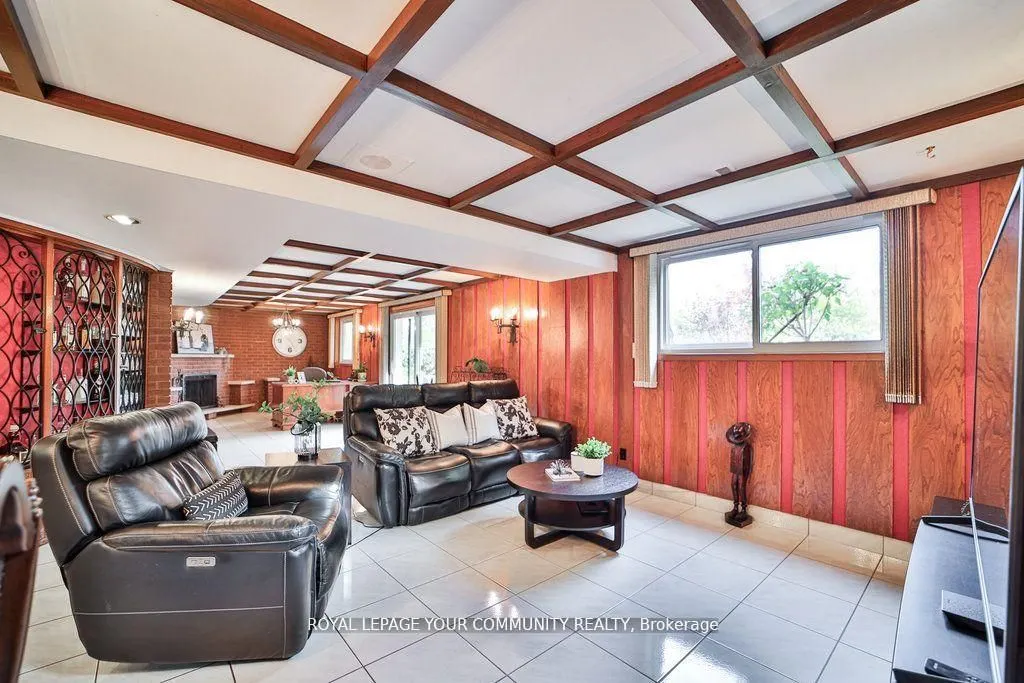 21 Disan Court