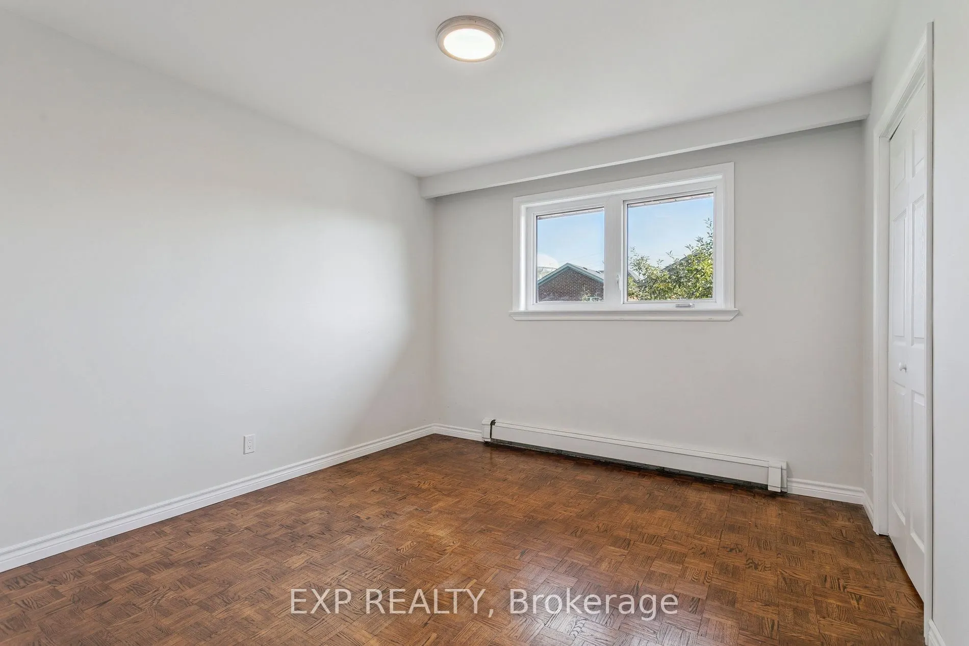 15 Carnation Avenue, #2nd Level