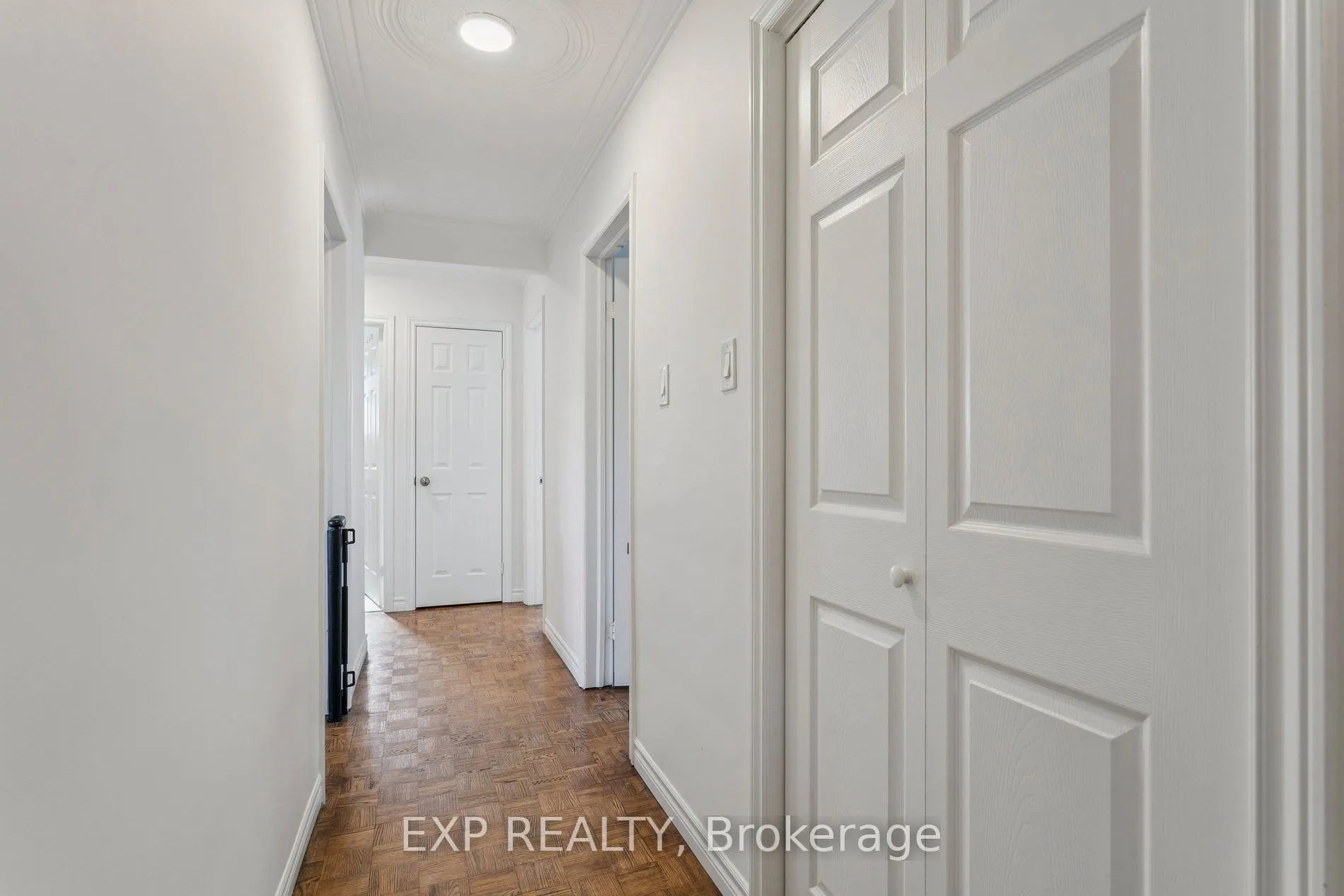 15 Carnation Avenue, #2nd Level