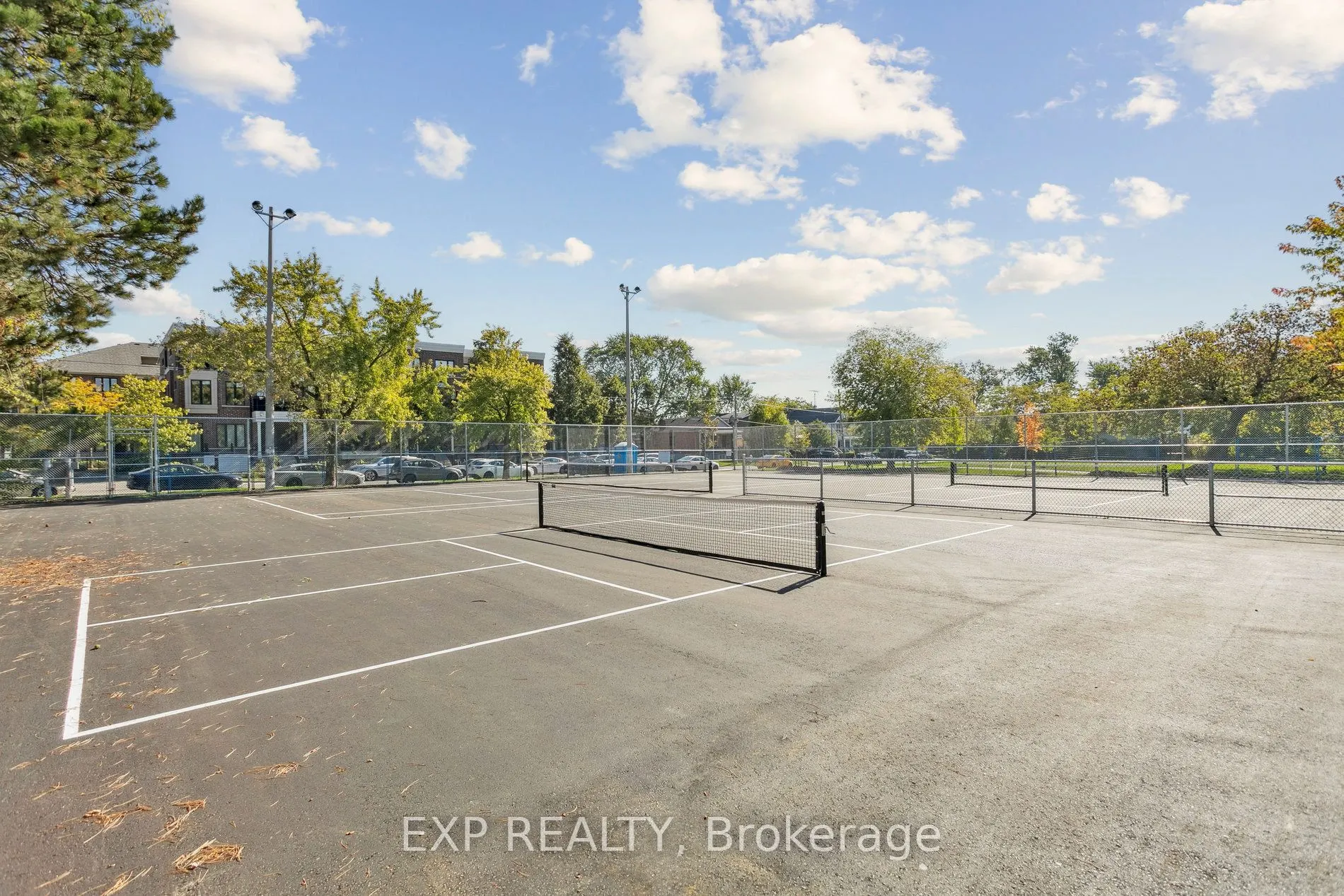15 Carnation Avenue, #2nd Level