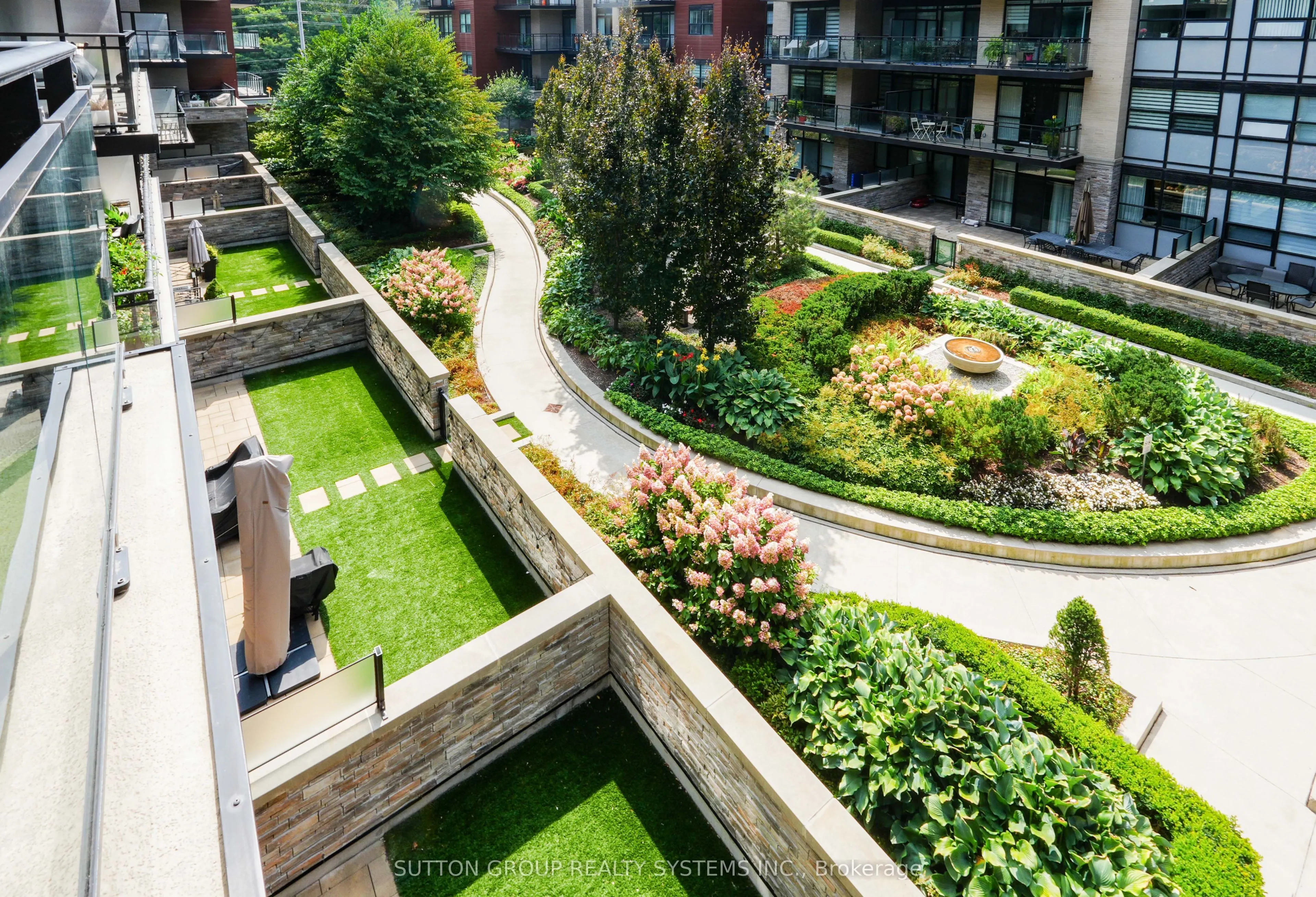 1575 Lakeshore Road, #357
