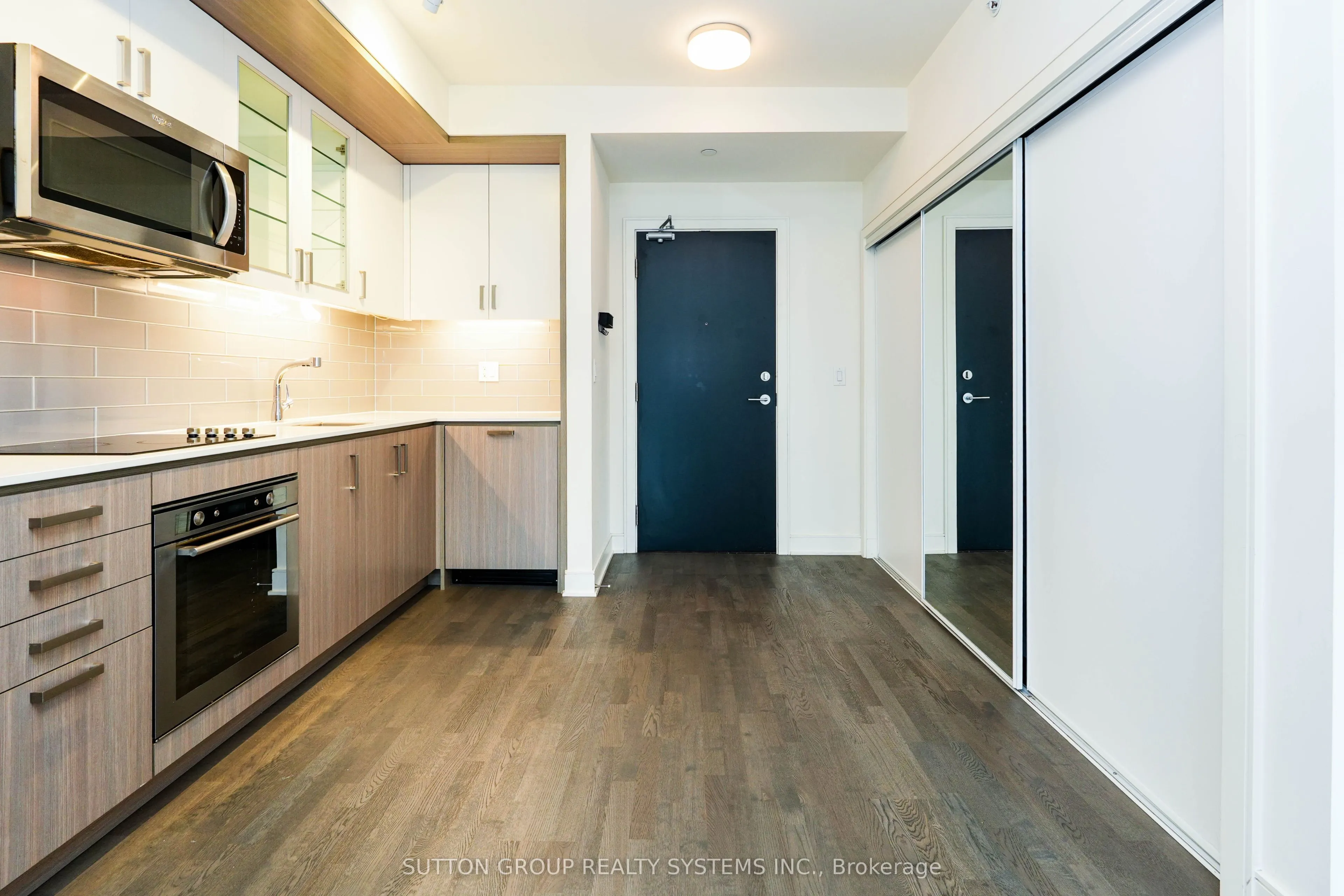 1575 Lakeshore Road, #357