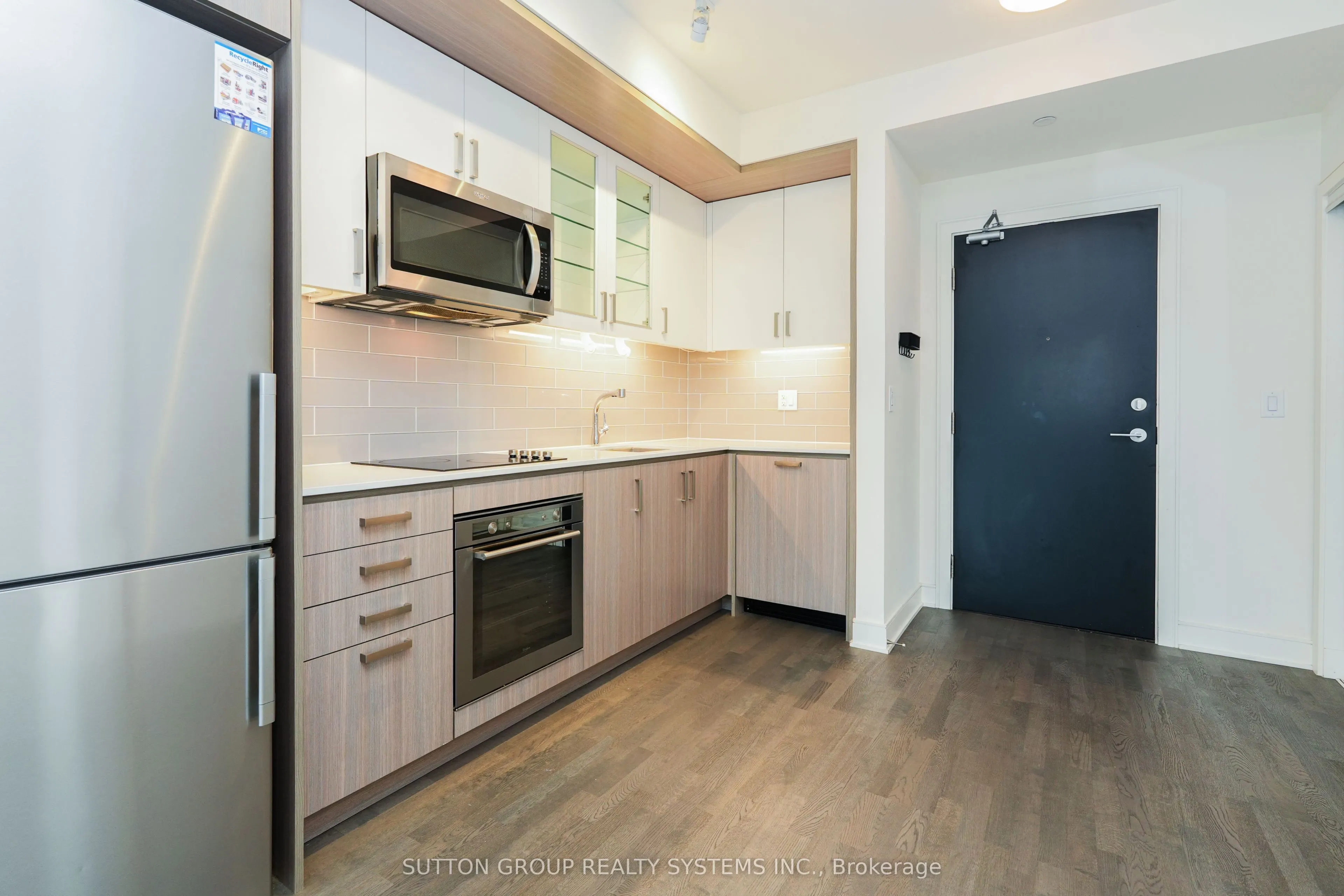 1575 Lakeshore Road, #357