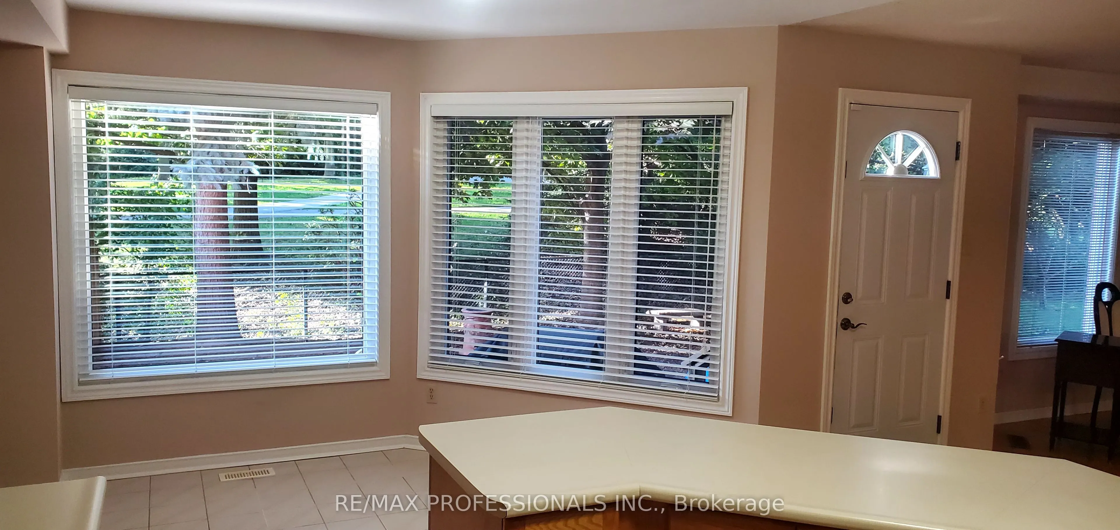2545 Addingham Crescent
