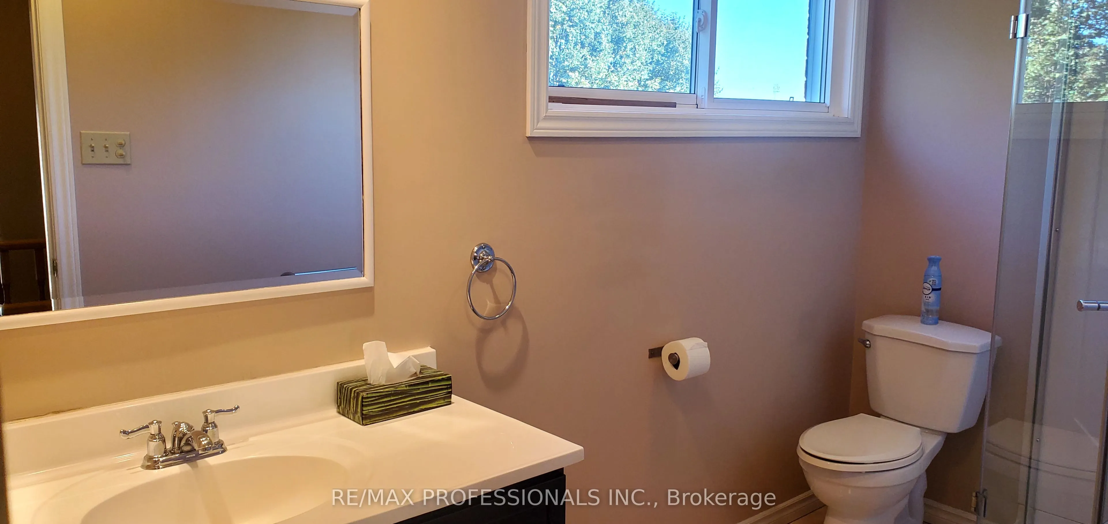 2545 Addingham Crescent