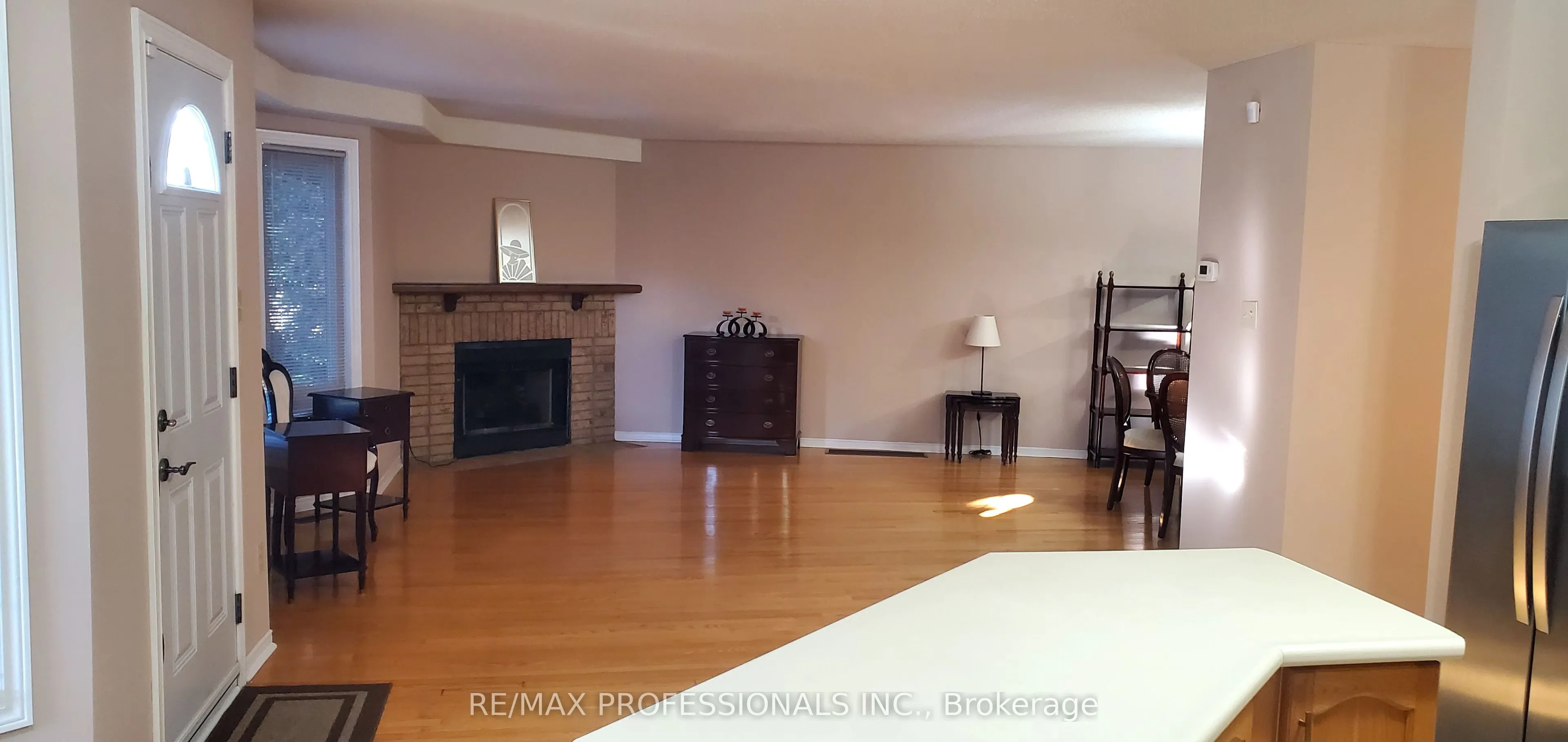 2545 Addingham Crescent