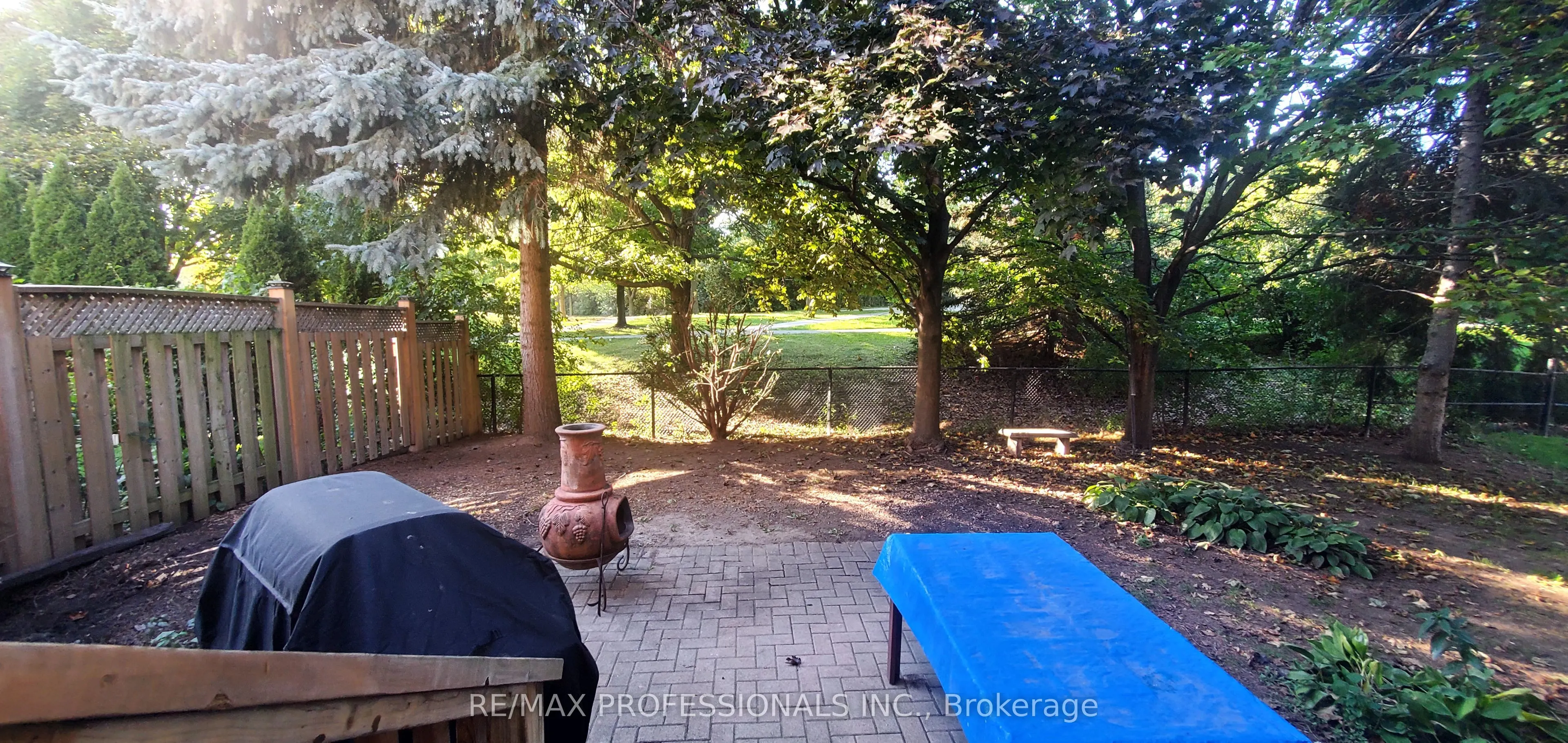 2545 Addingham Crescent