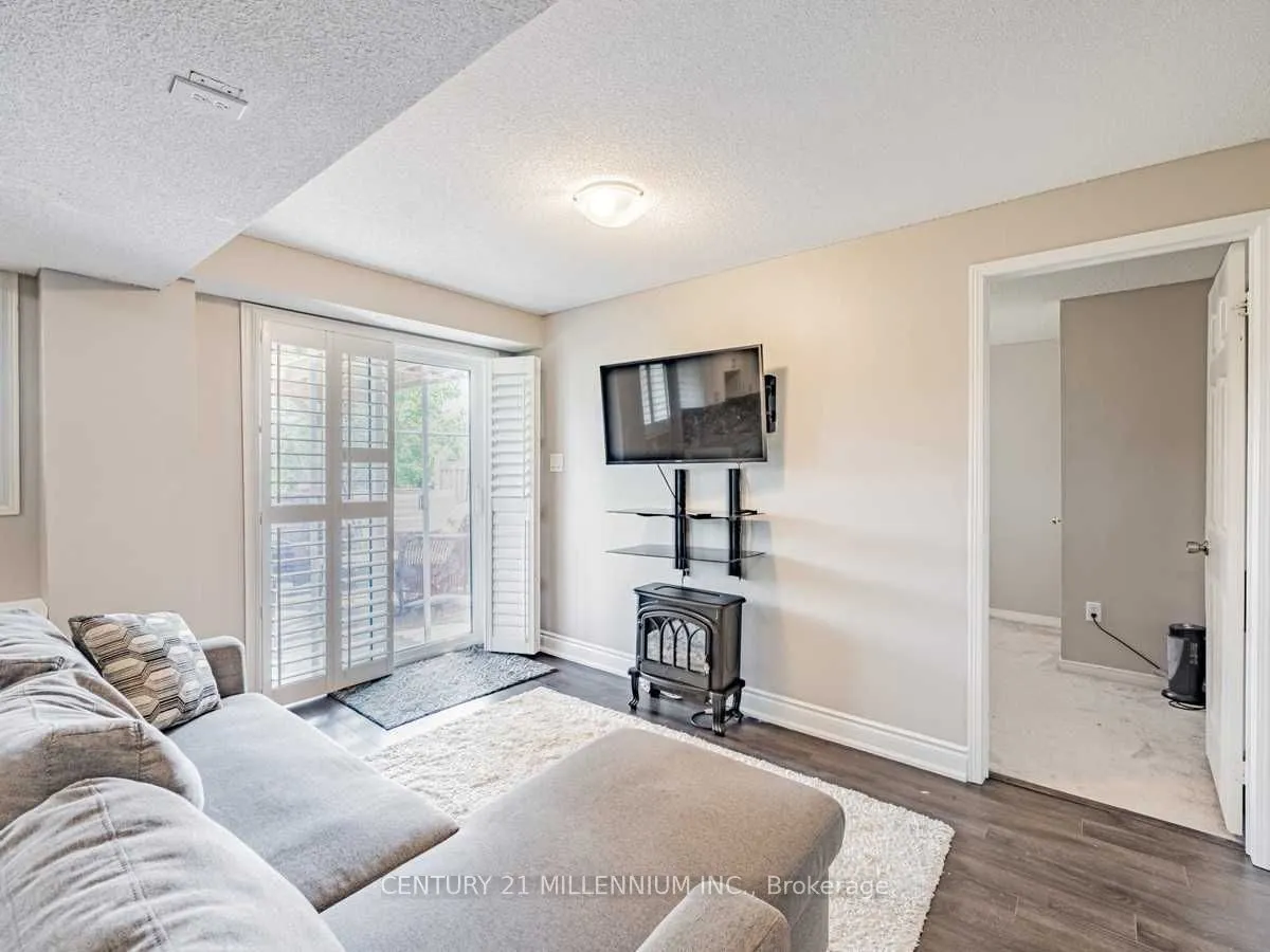 26 Abbotsbury Drive, #Bsmt