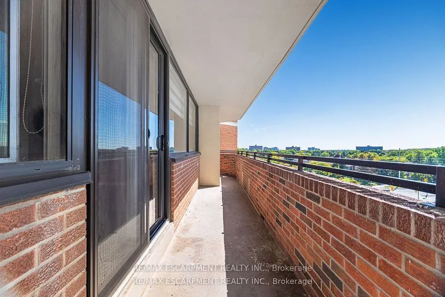 2301 Derry Road W, #707