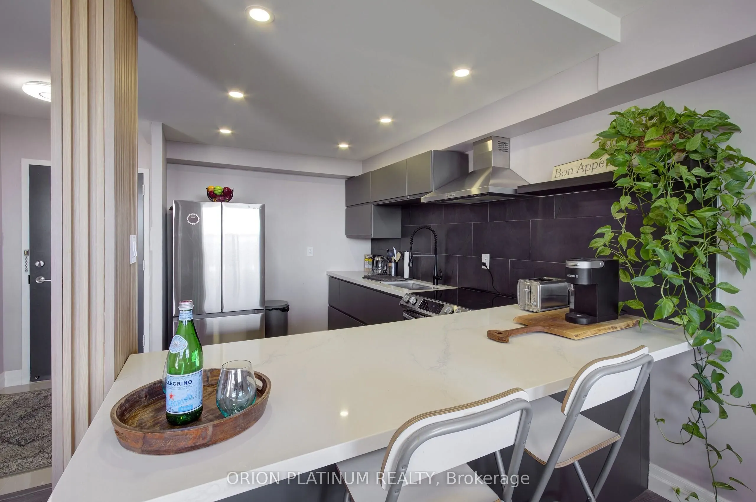 451 The West Mall, #1405