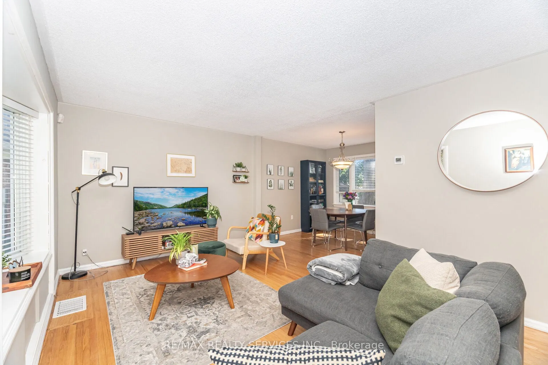 85 Eldomar Avenue