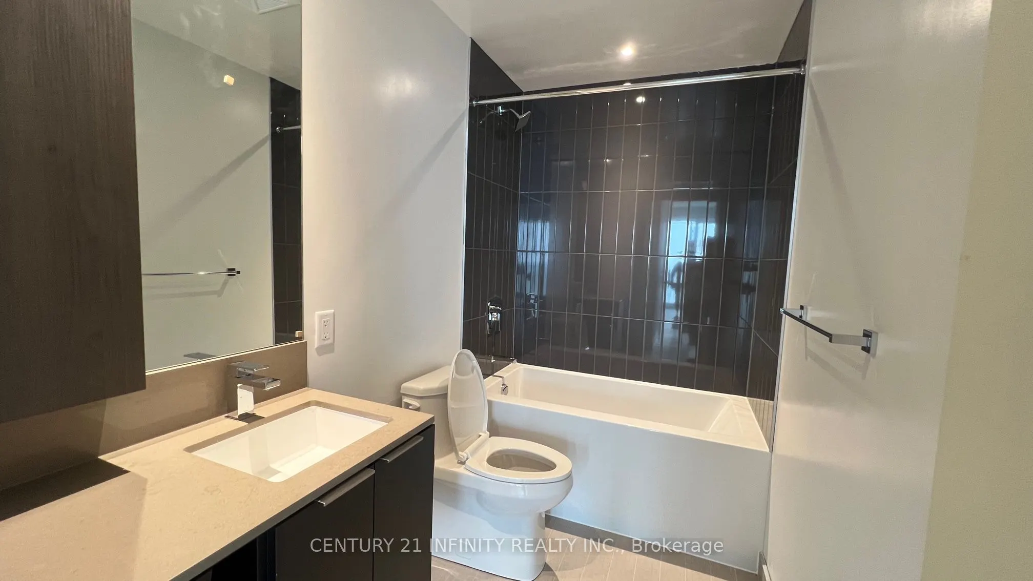 3900 Confederation Parkway, #5007