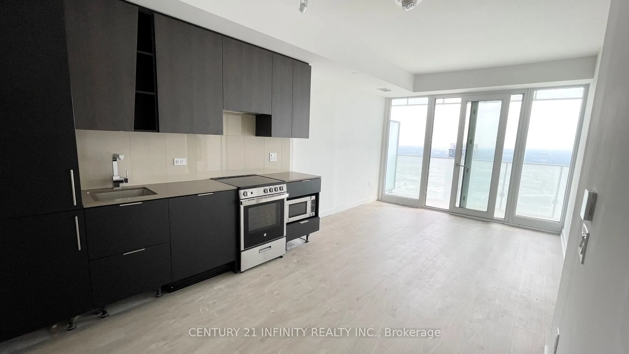 3900 Confederation Parkway, #5007