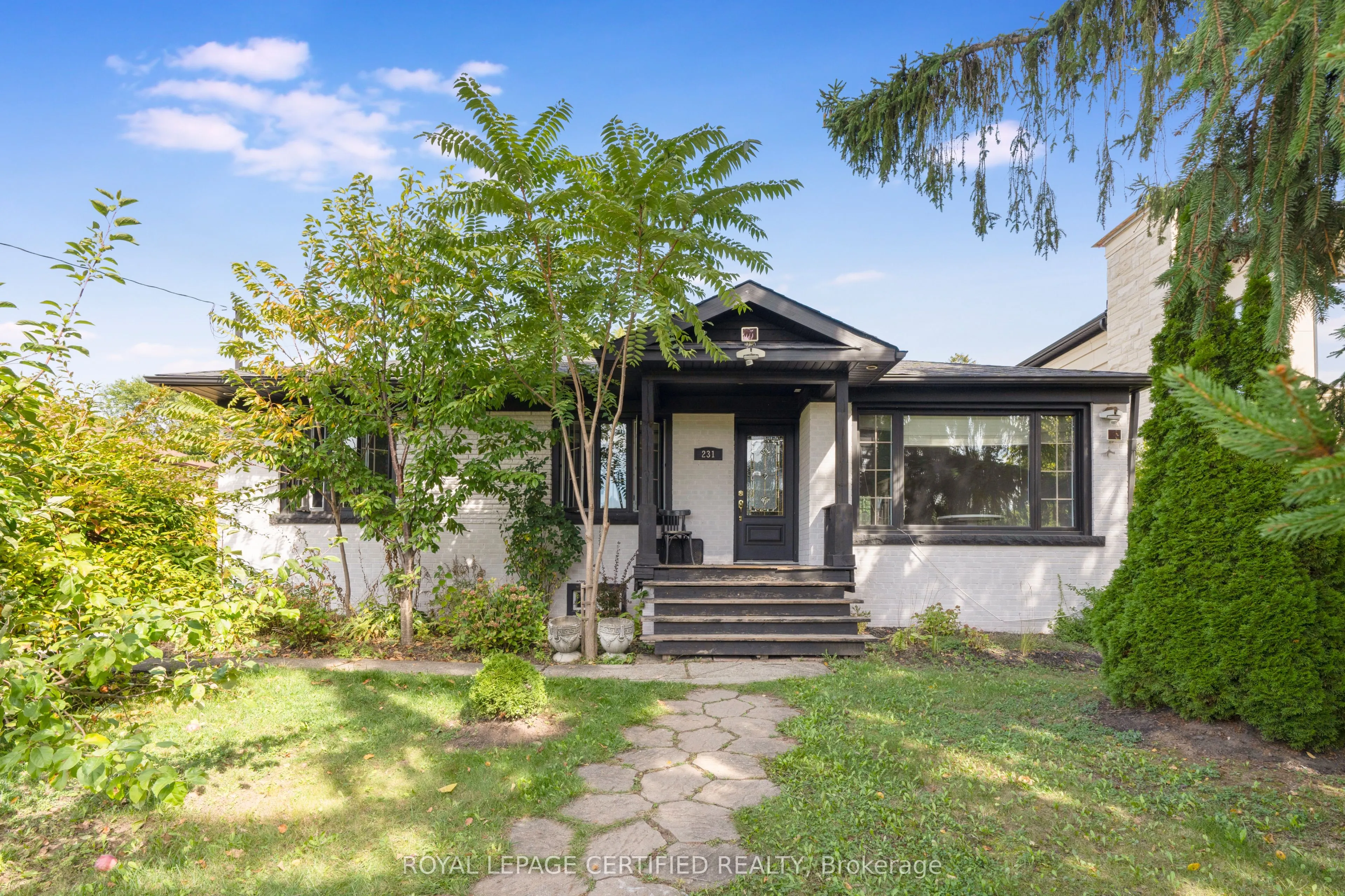 231 Woodale Avenue