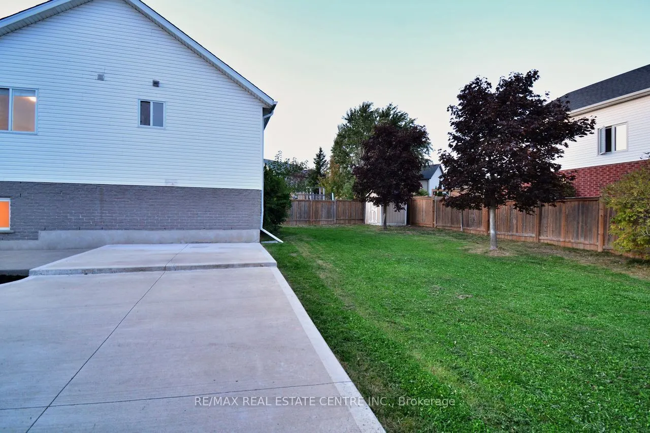 2 Althorp Drive