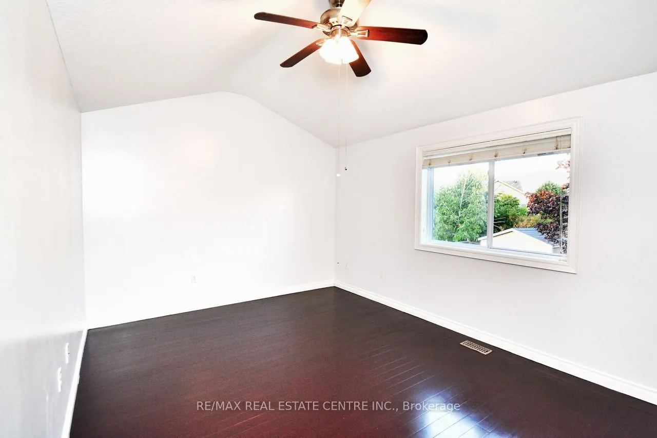 2 Althorp Drive