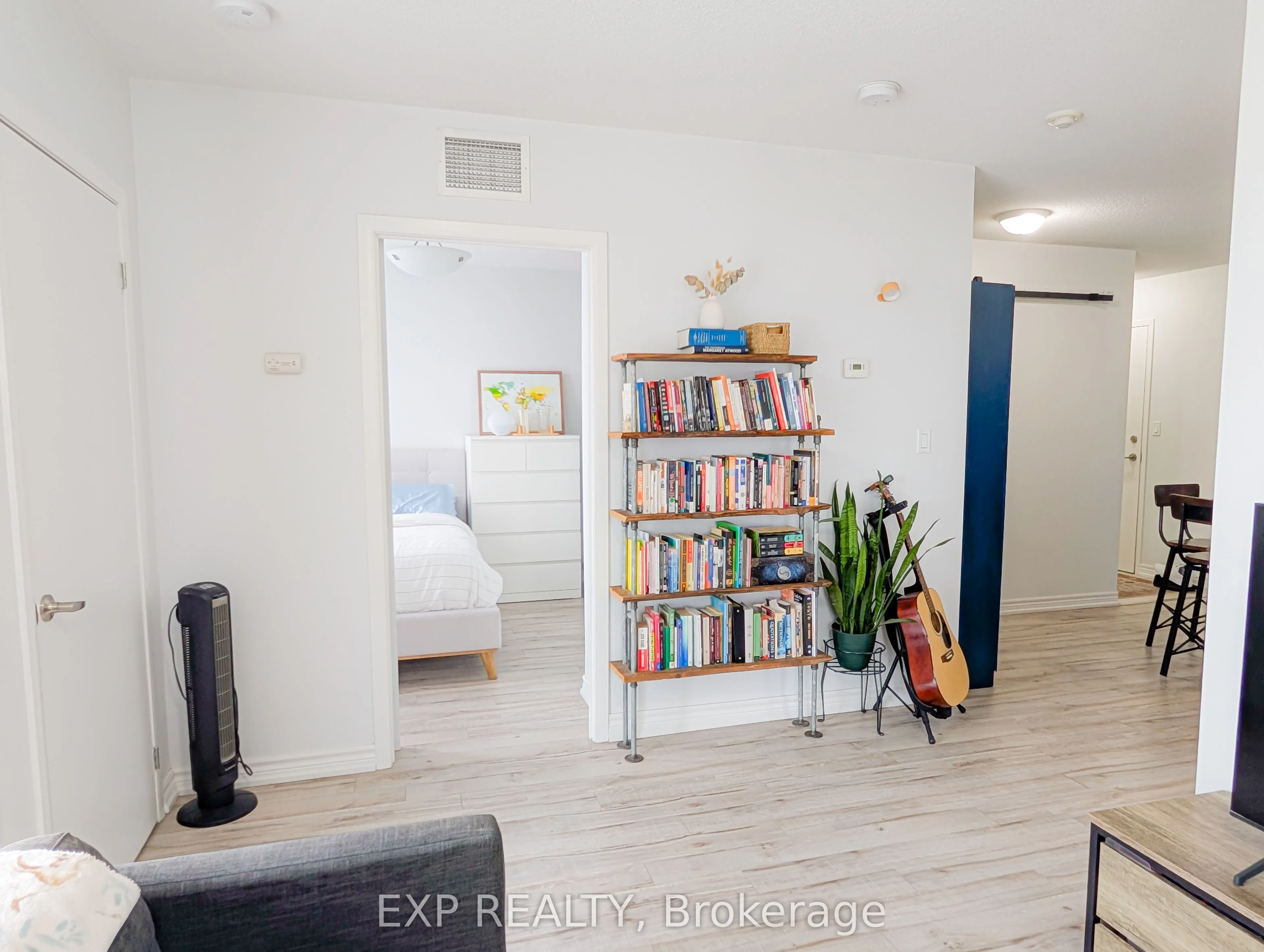 2464 Weston Road, #1010