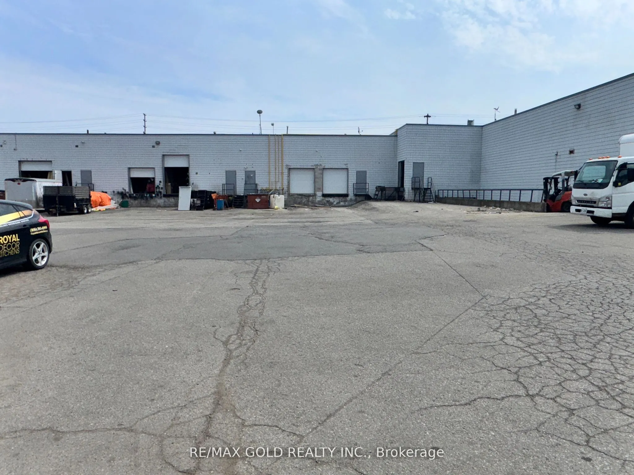 1935 Drew Road, ##6&7