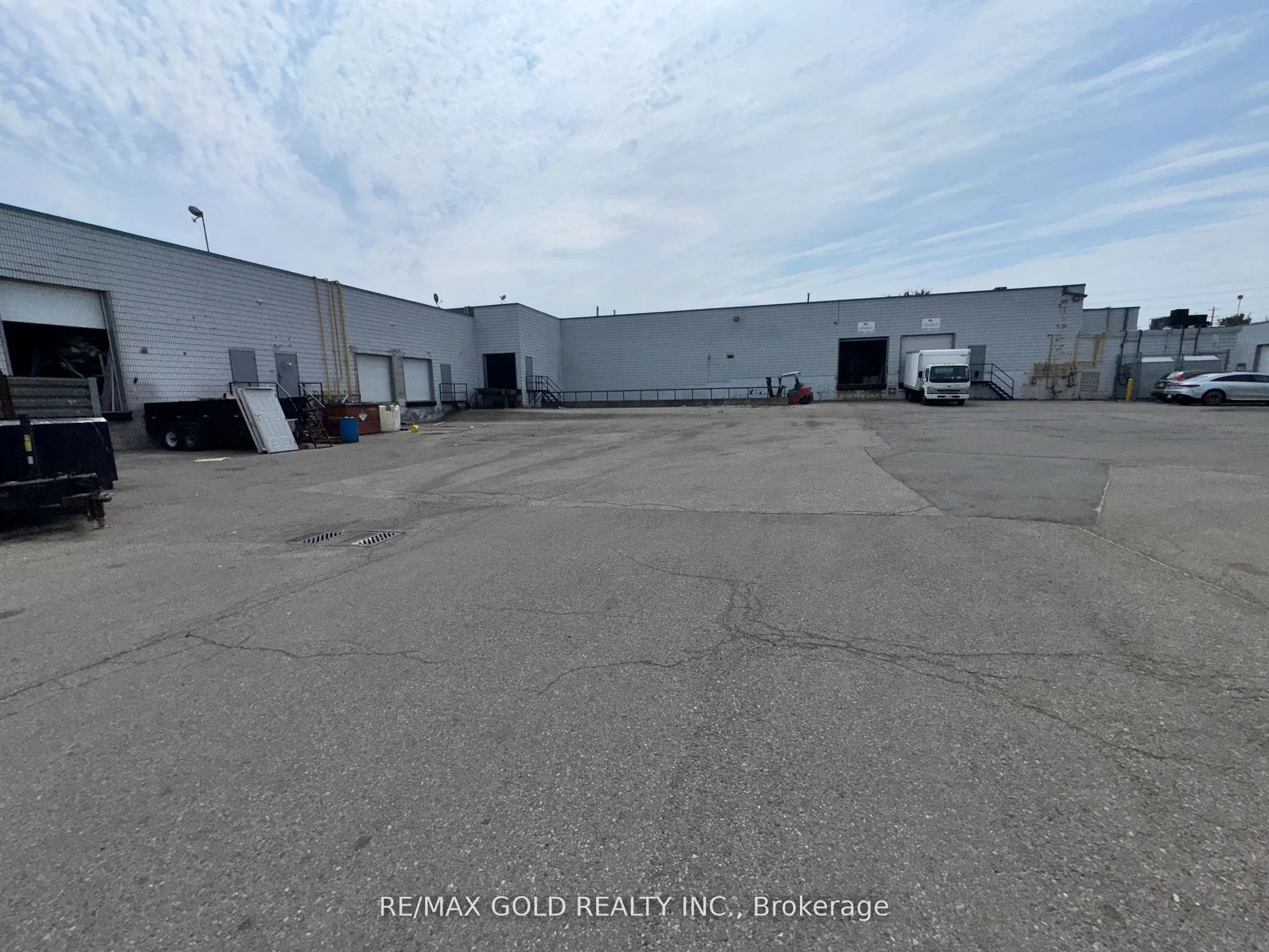 1935 Drew Road, #6 & 7
