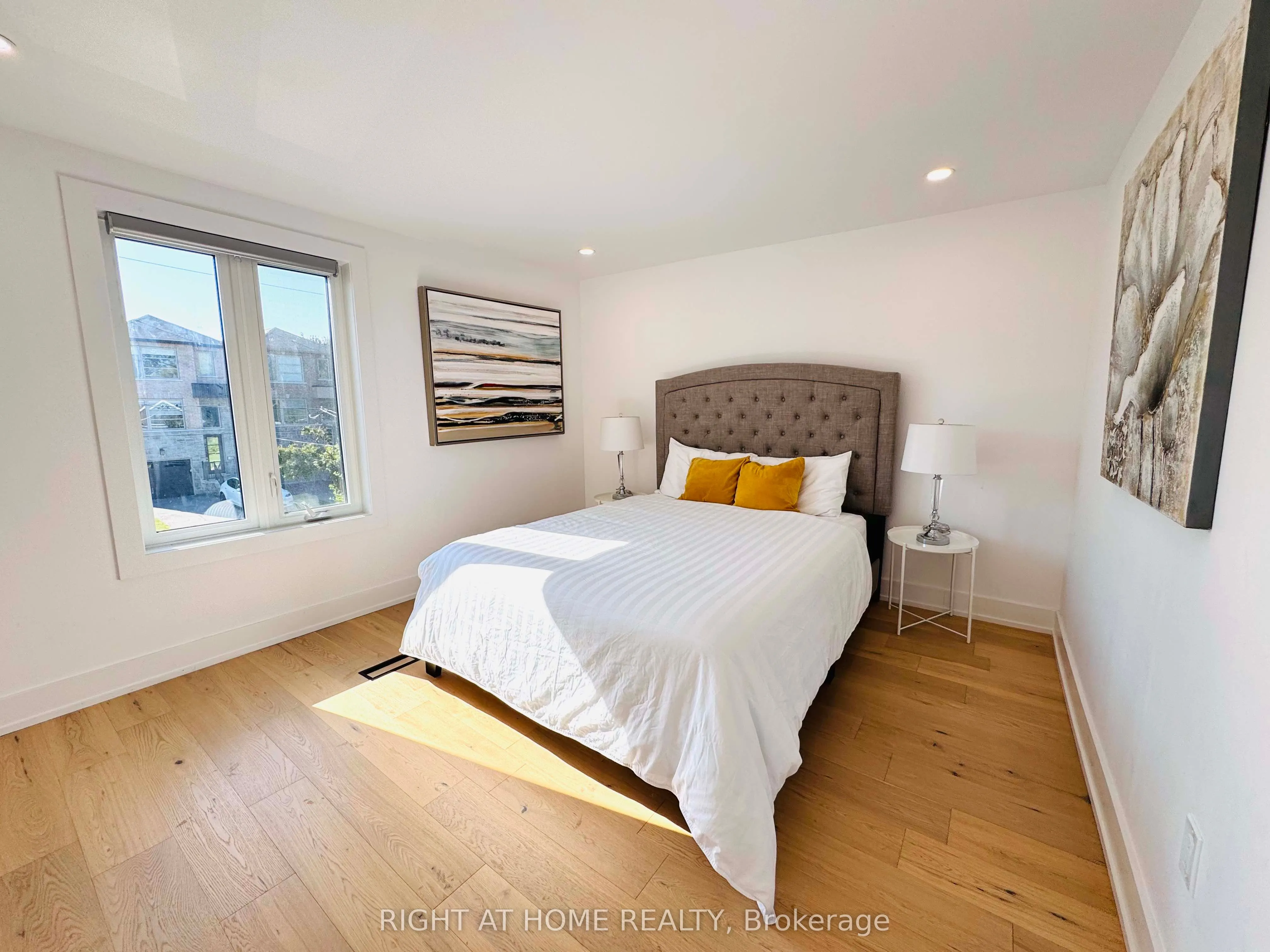 28 Pendeen Avenue