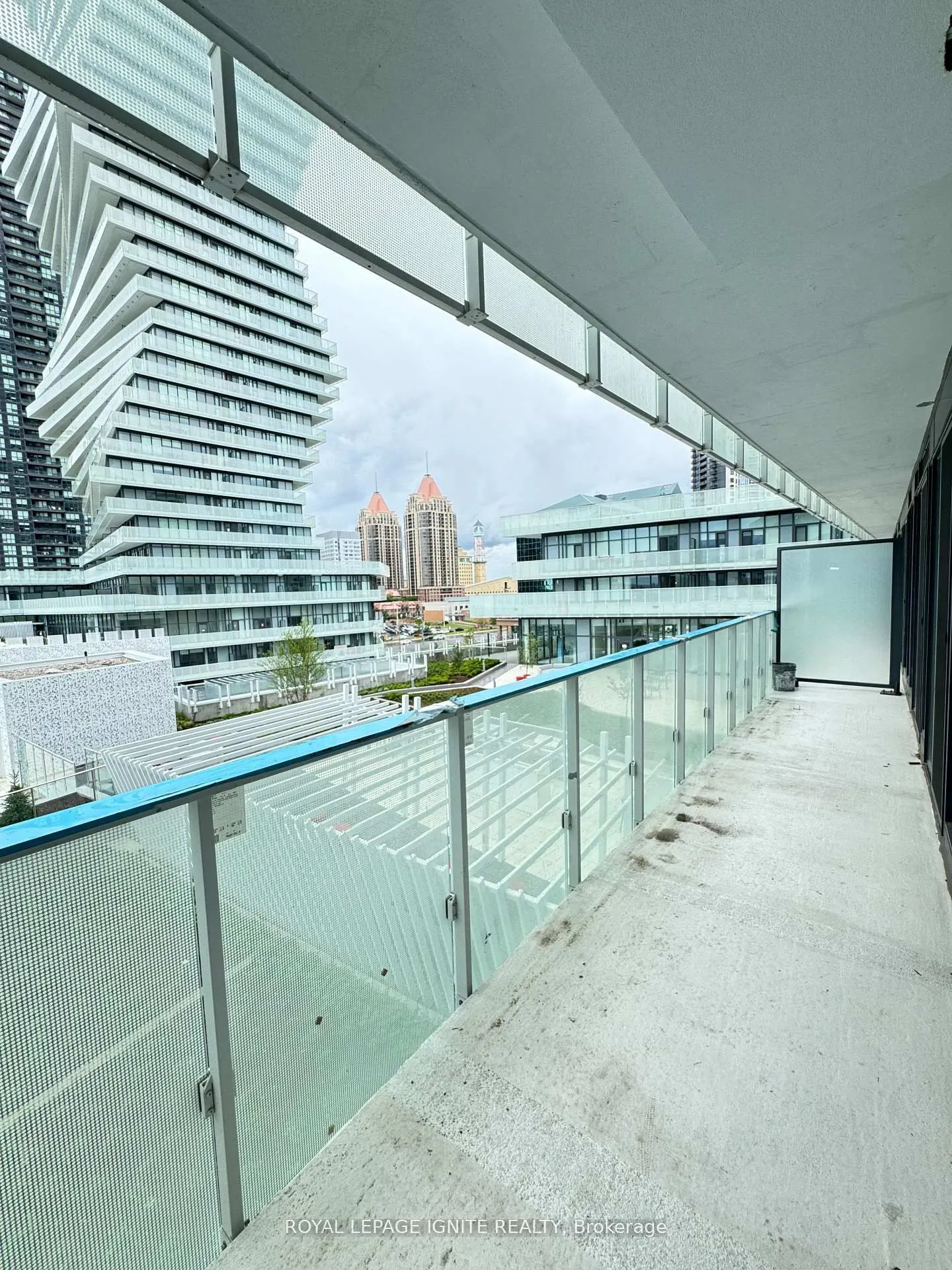 3883 Quartz Road, #501