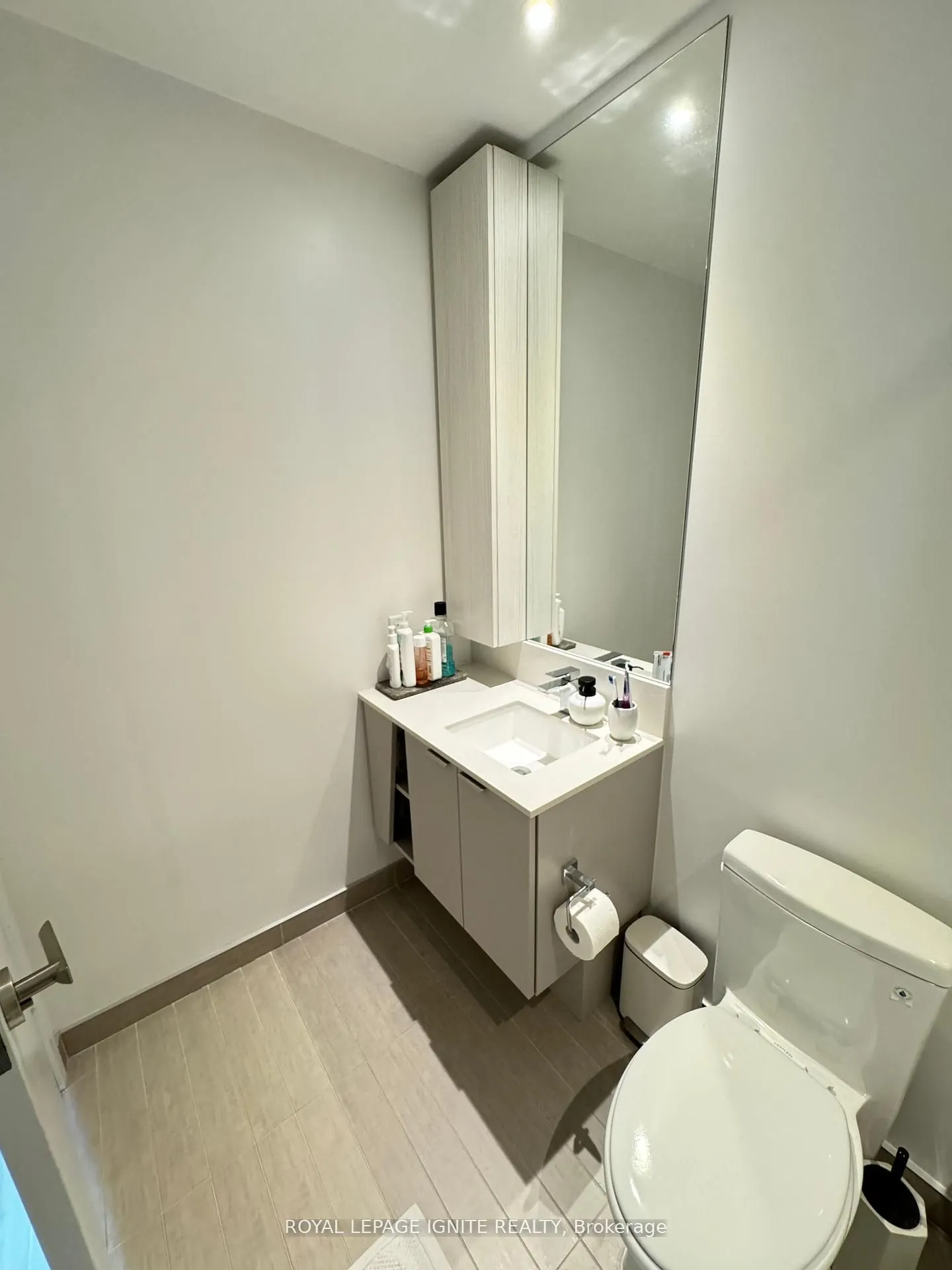 3883 Quartz Road, #501