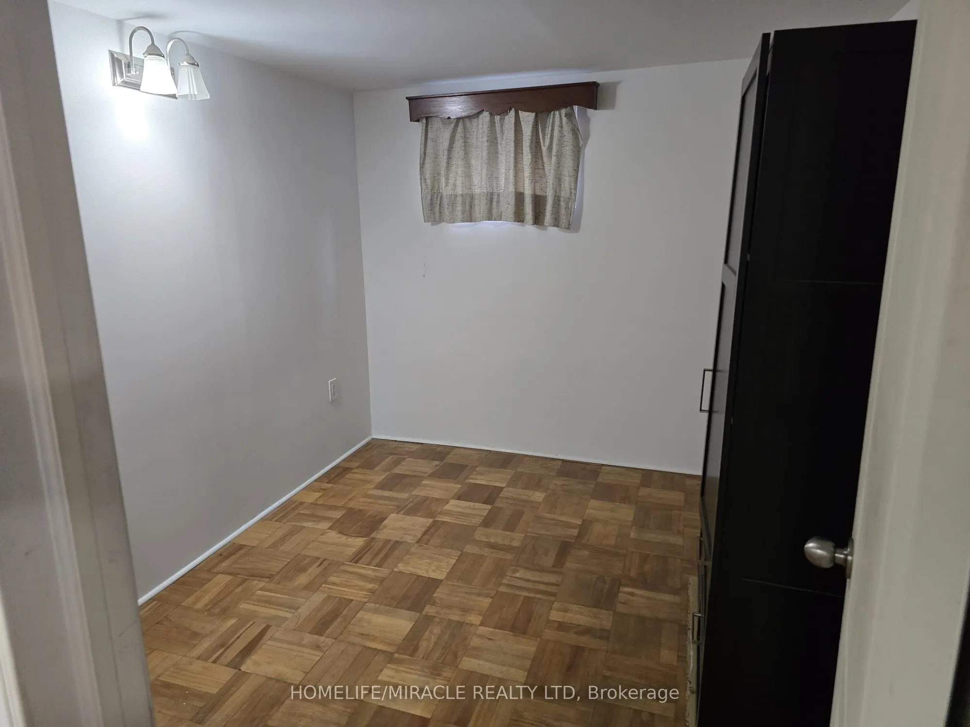 37 Cameo Crescent, #Bsmt