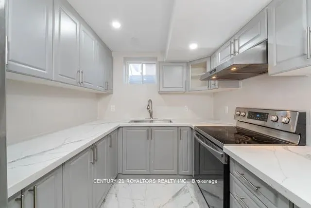 77 Enford Crescent