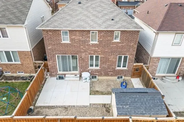 77 Enford Crescent