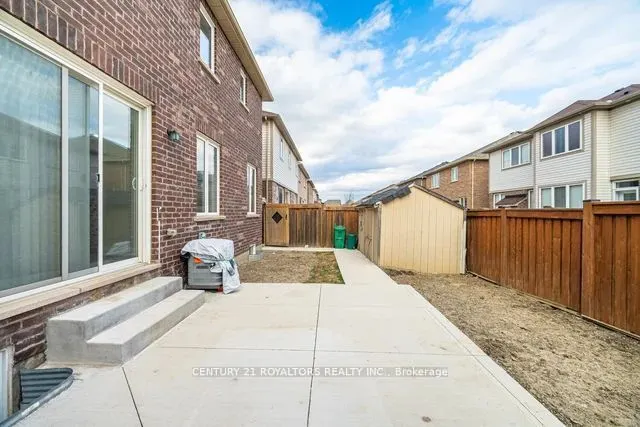 77 Enford Crescent