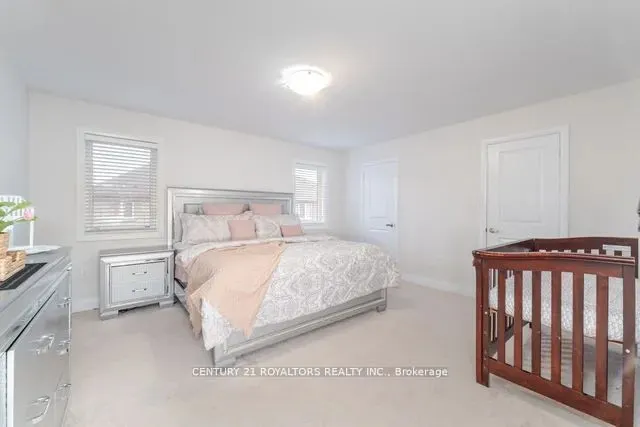 77 Enford Crescent