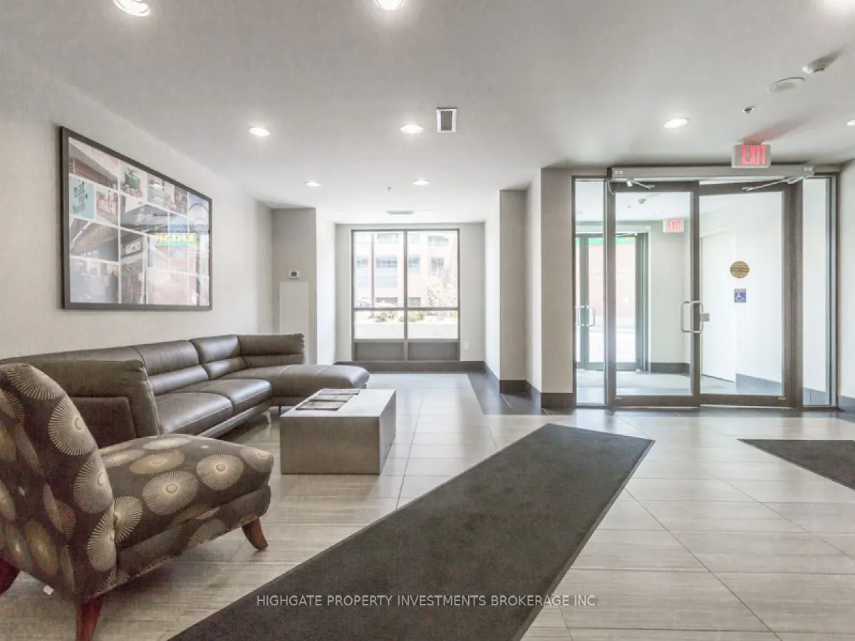 1420 Dupont Street, #806