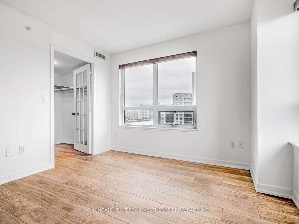 1420 Dupont Street, #806
