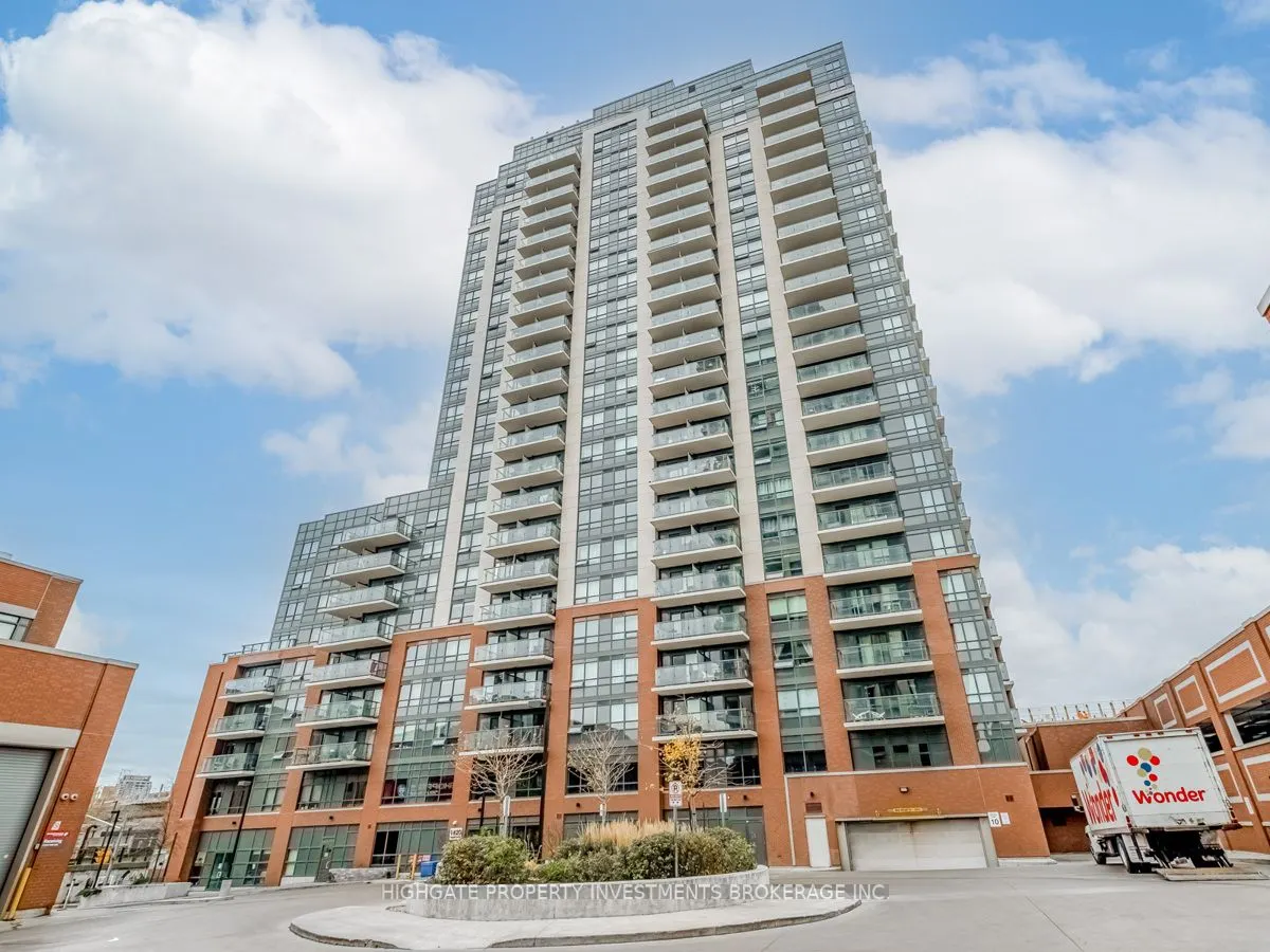 1420 Dupont Street, #806