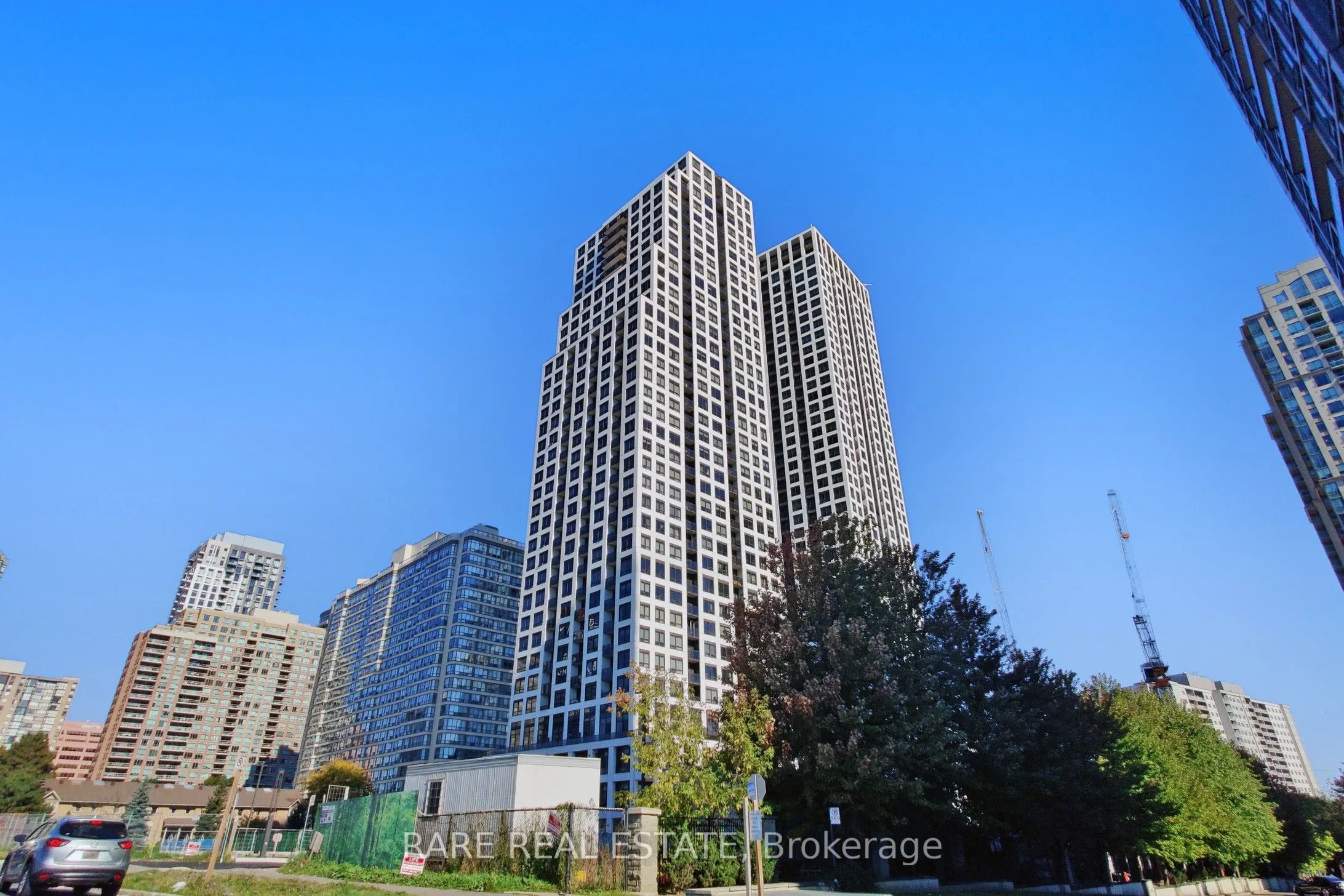 36 Elm Drive, #3405