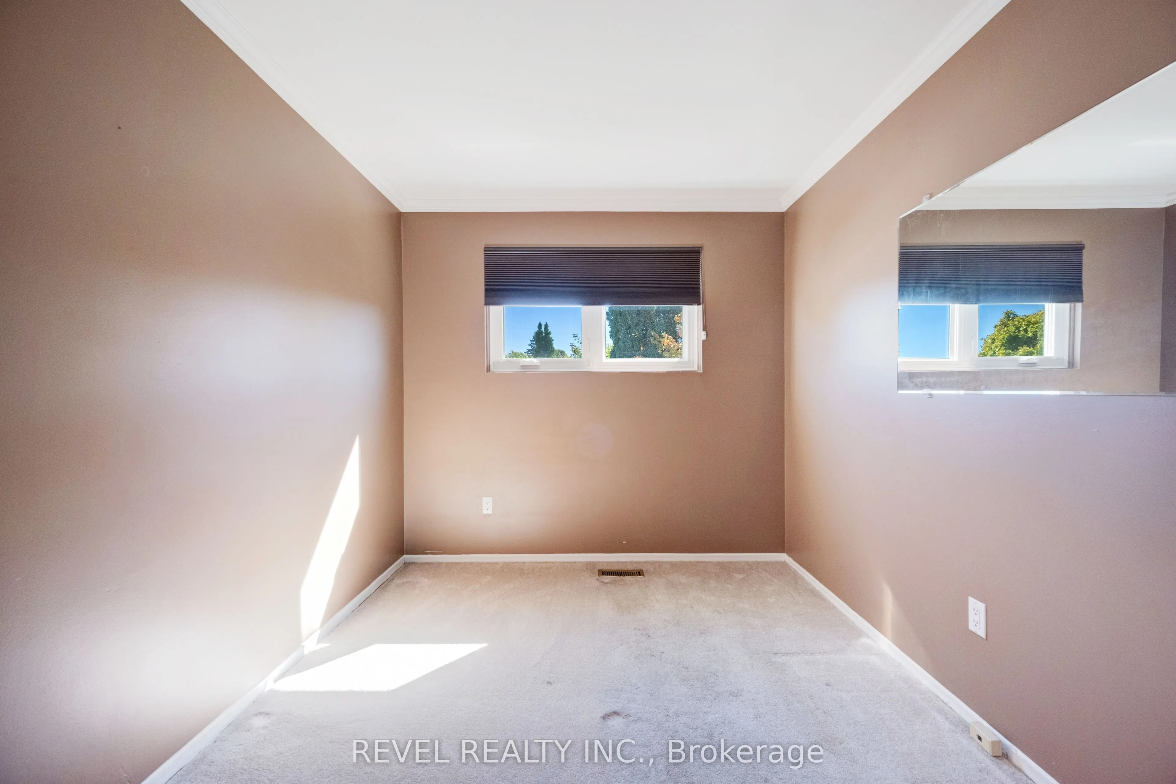 44 Marblehead Crescent