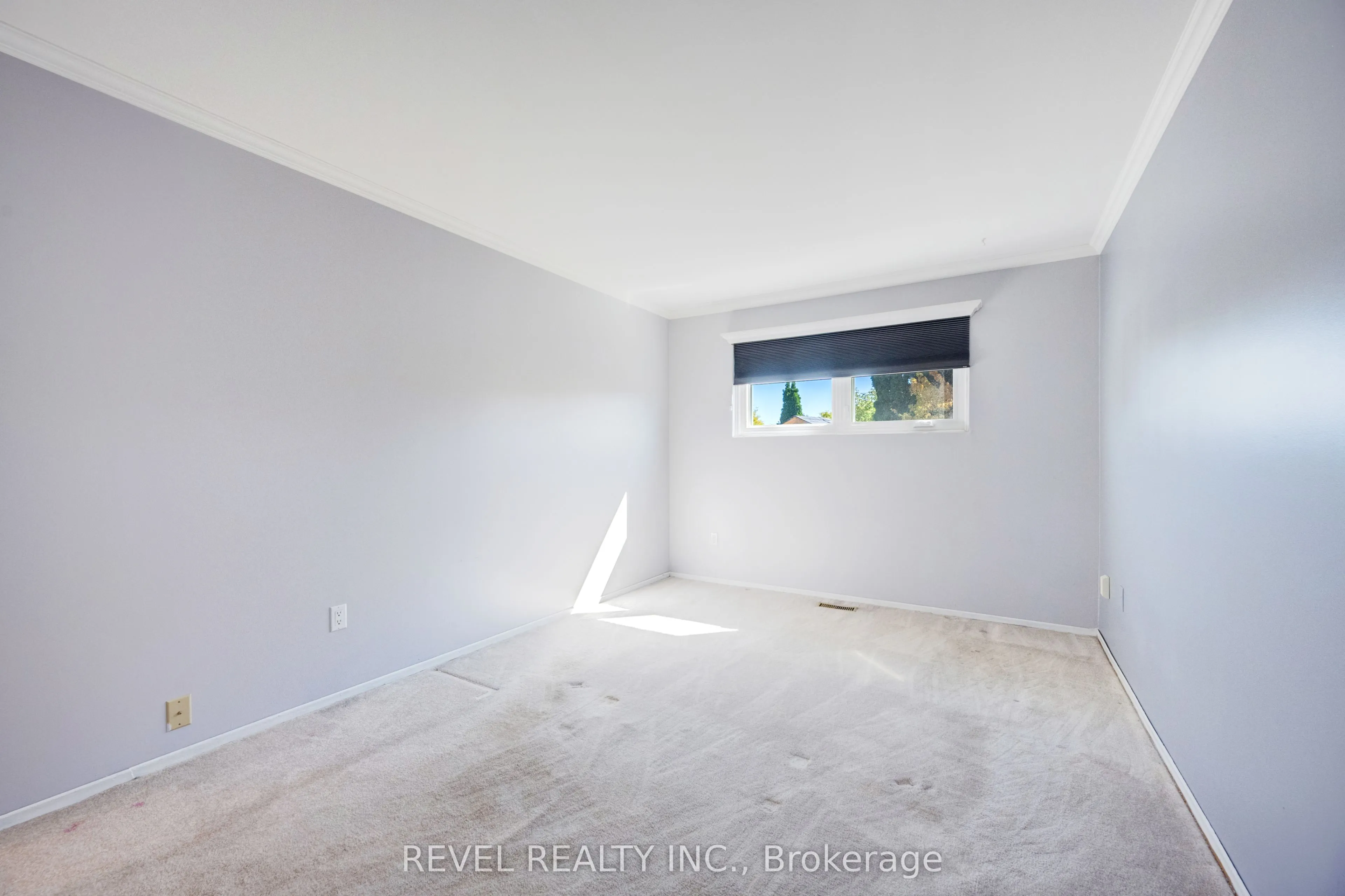 44 Marblehead Crescent