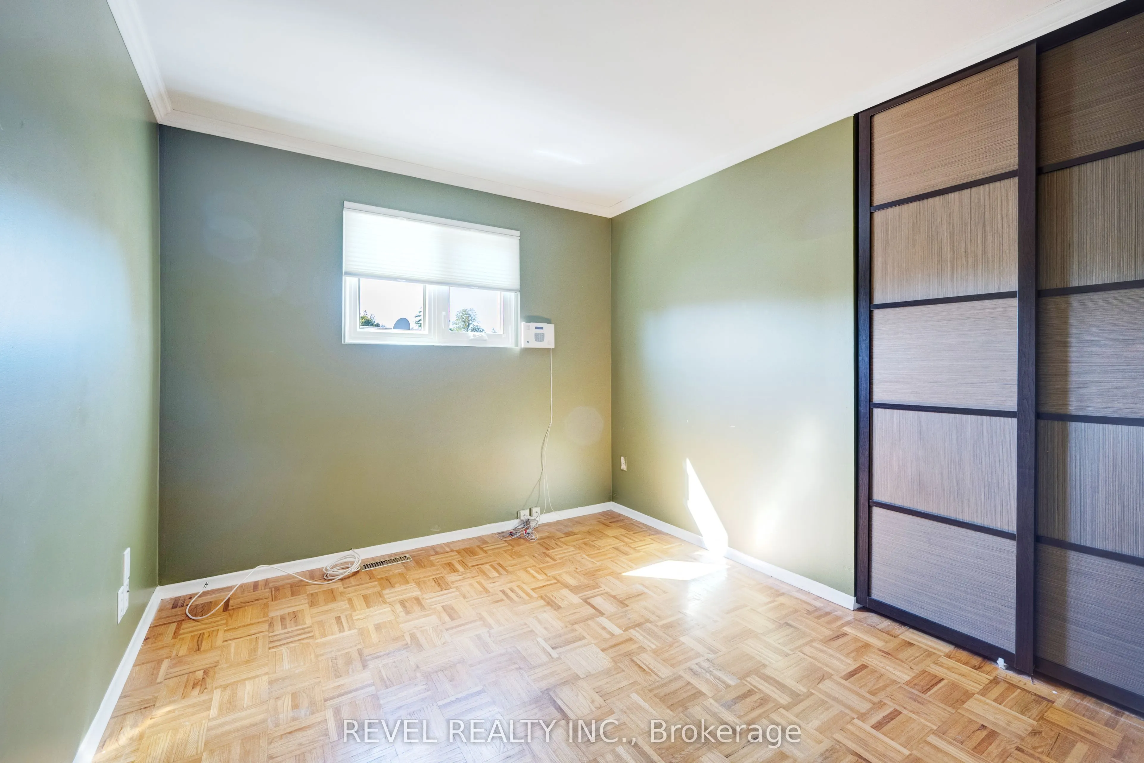 44 Marblehead Crescent