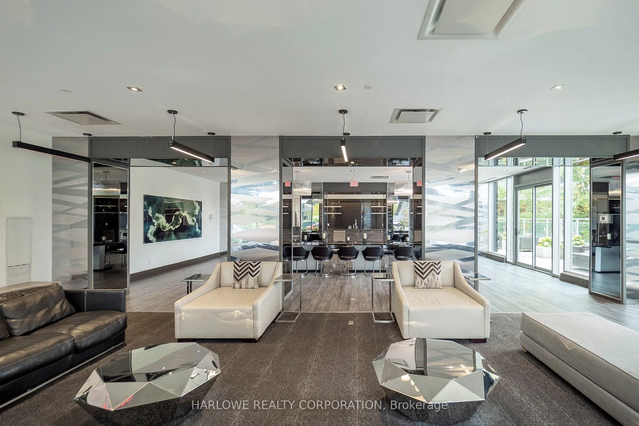 33 Shore Breeze Drive, #2006