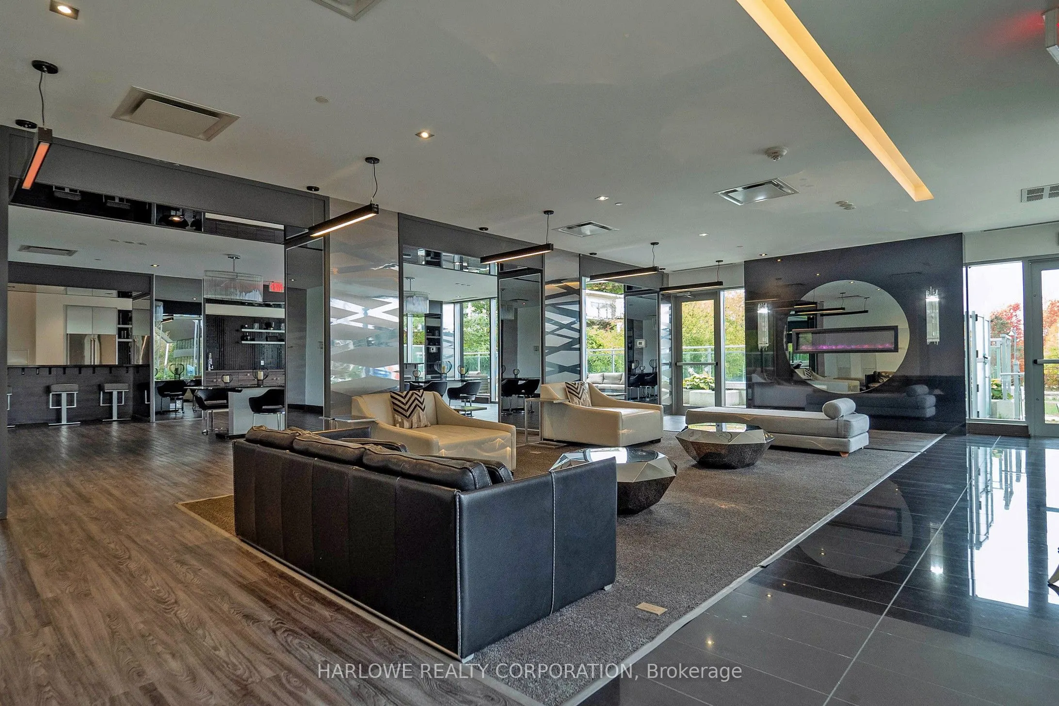 33 Shore Breeze Drive, #2006