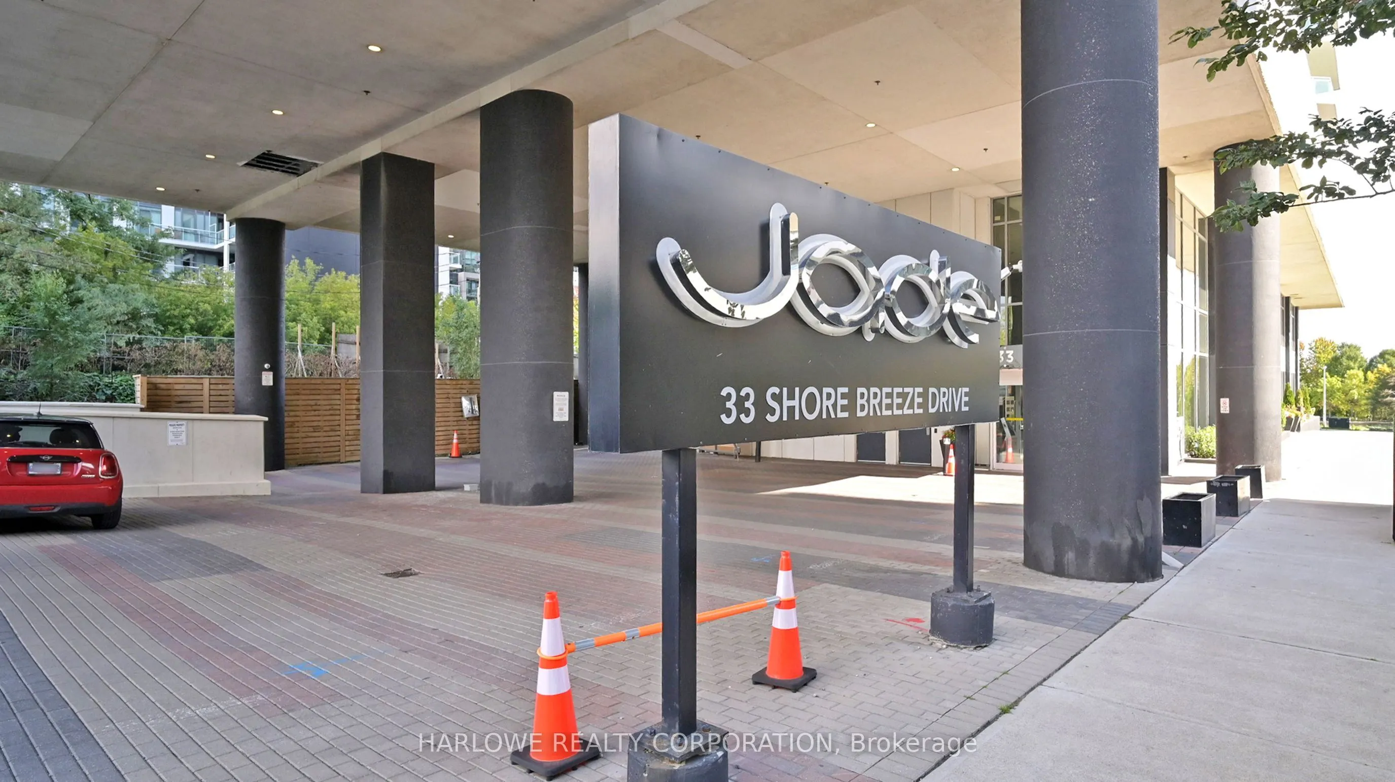 33 Shore Breeze Drive, #2006