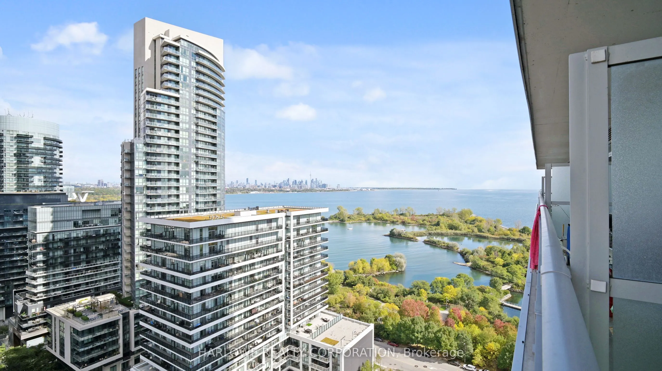 33 Shore Breeze Drive, #2006