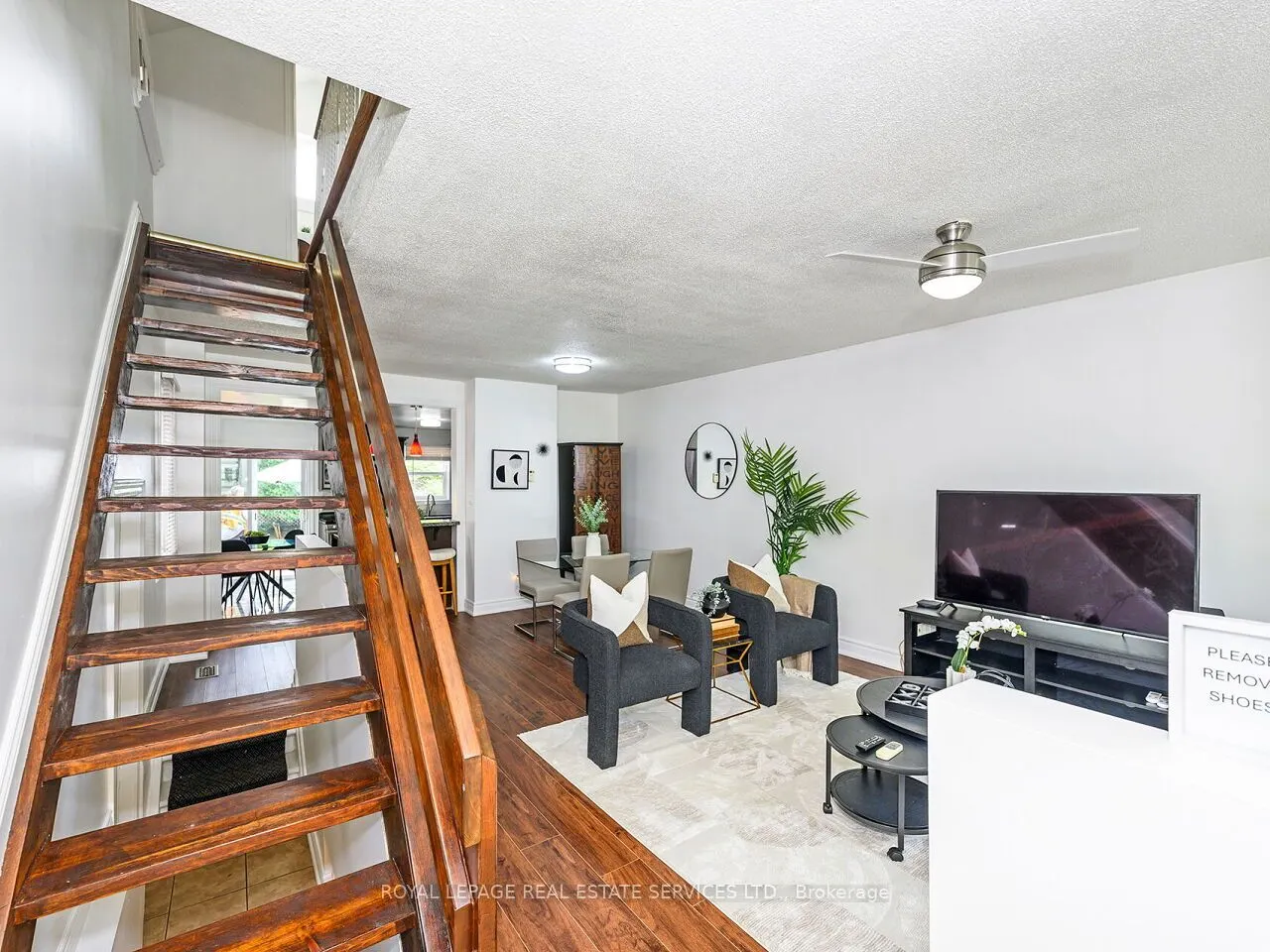 135 Bernice Crescent