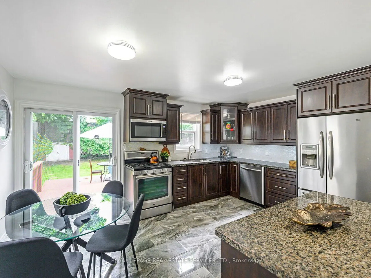 135 Bernice Crescent