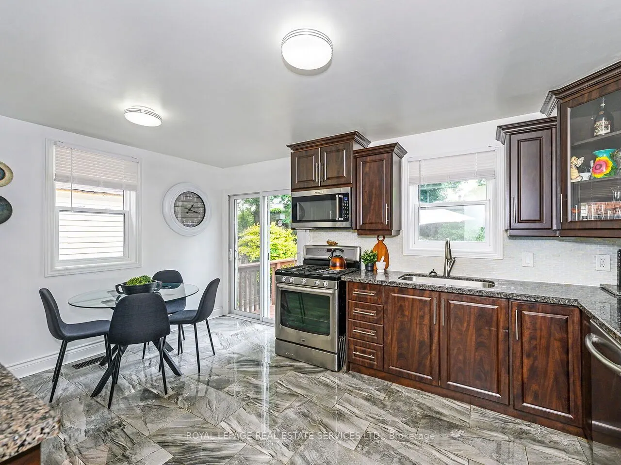 135 Bernice Crescent