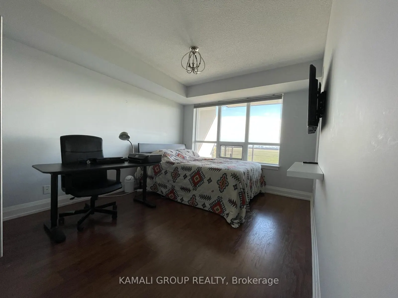 1070 Sheppard Avenue W, #609