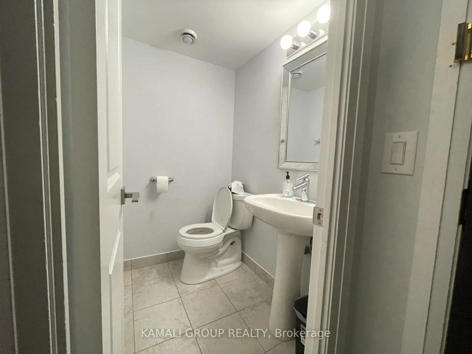1070 Sheppard Avenue W, #609