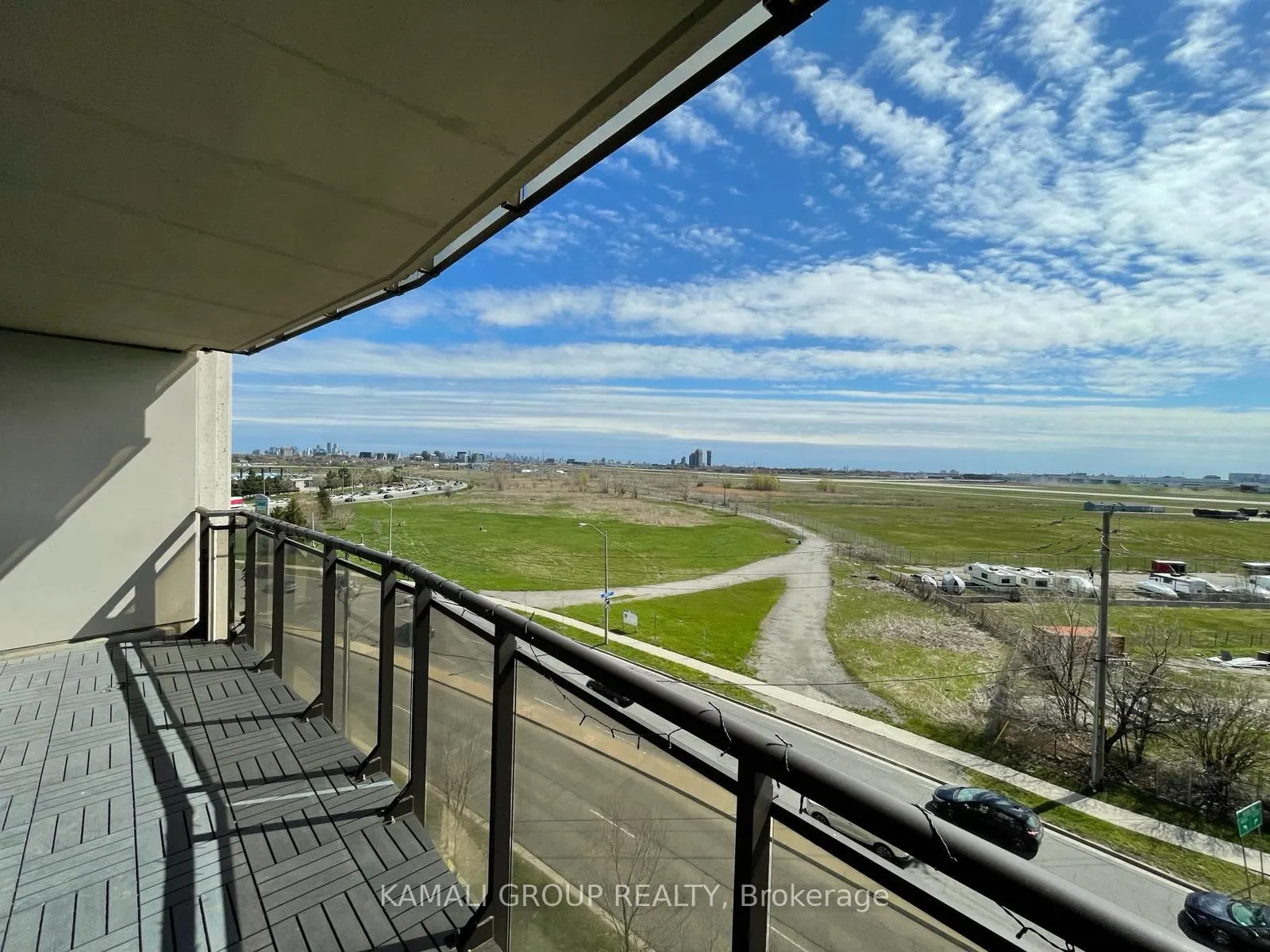 1070 Sheppard Avenue W, #609